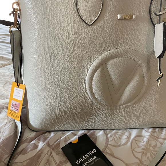 valentino bag - Picture 3 of 4